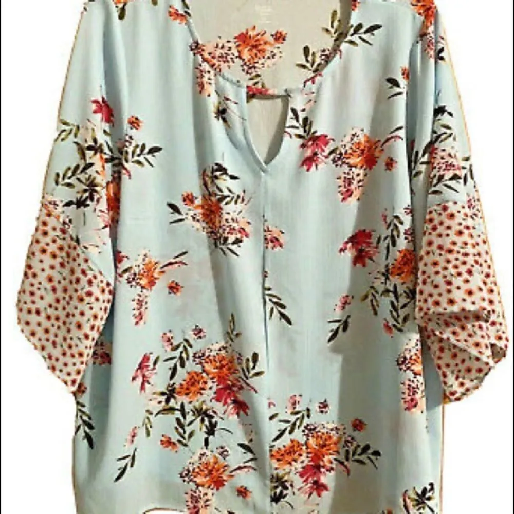 ✨ HP✨A.N.A Womens Keyhole Neck 3/4 Sleeve Floral Blouse ✨ - Image 4