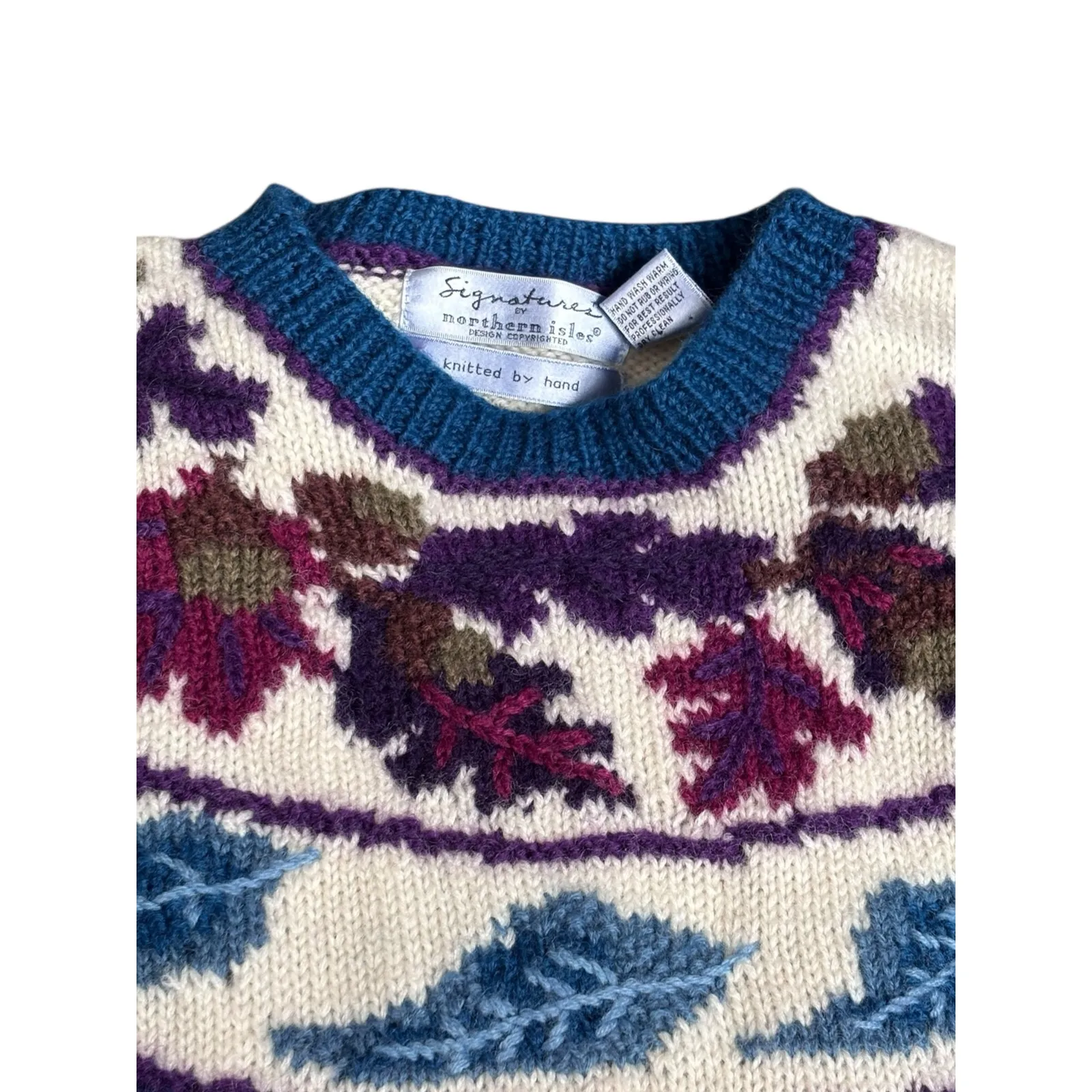 Vintage Northern Isles Hand Knit Chunky Wool Autumn Leaf Yoke Sweater Blue Fall Black Size L - Image 7