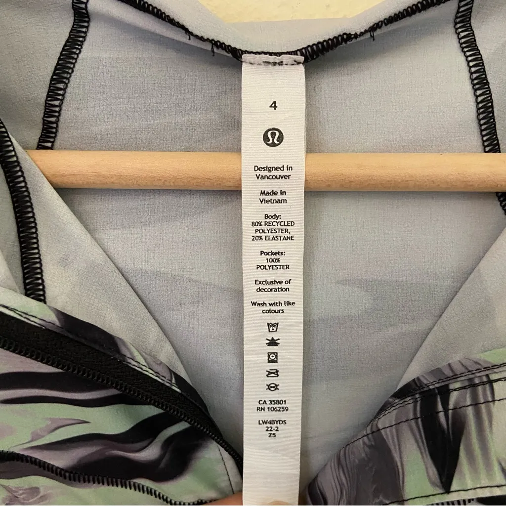 Lululemon Mist Over Windbreaker in Paint Glide Multi - Image 13