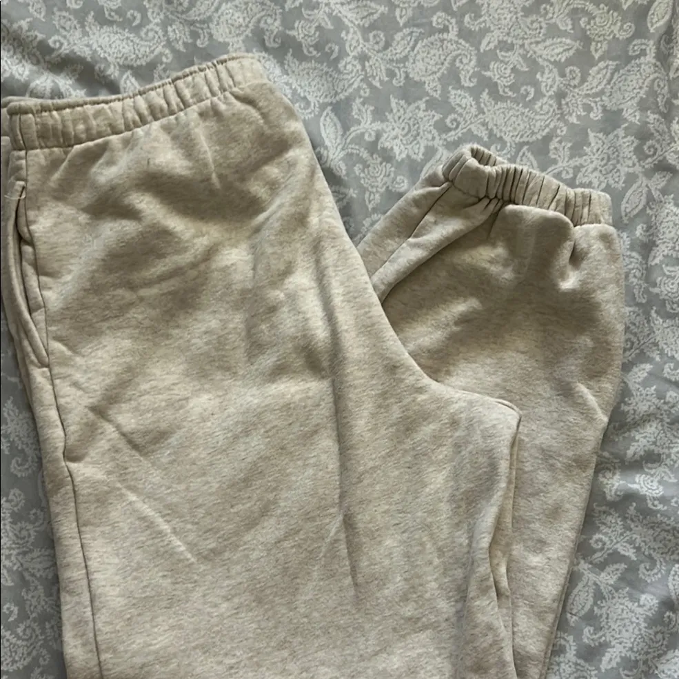 American Eagle Outfitters Cream Lounge Pants - Image 5