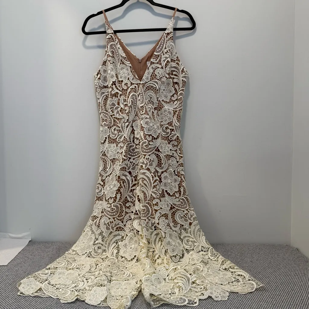 DRESS the POPULATION Ivory Sheer Crochet Lace Marion Crop Pant Jumpsuit M - Image 3