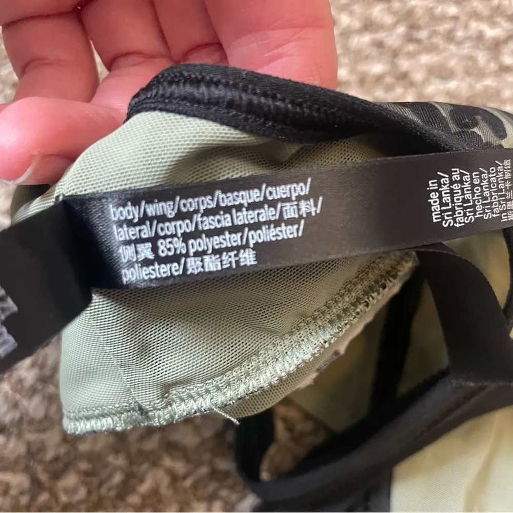 Victoria Sport VS Sports Bra like new - Image 6