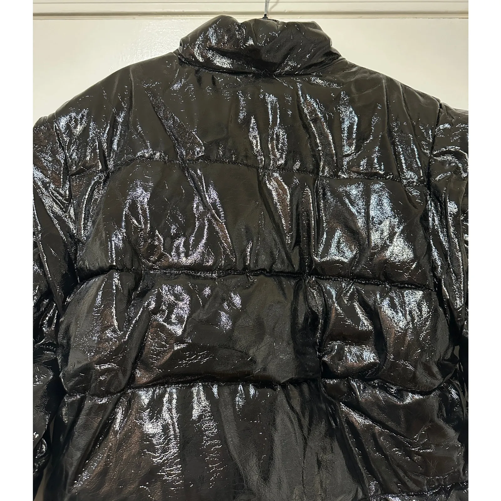 We Wore What Snap Off Sleeve Puffer Jacket Shiny Faux Leather Size Medium NWT - Image 12