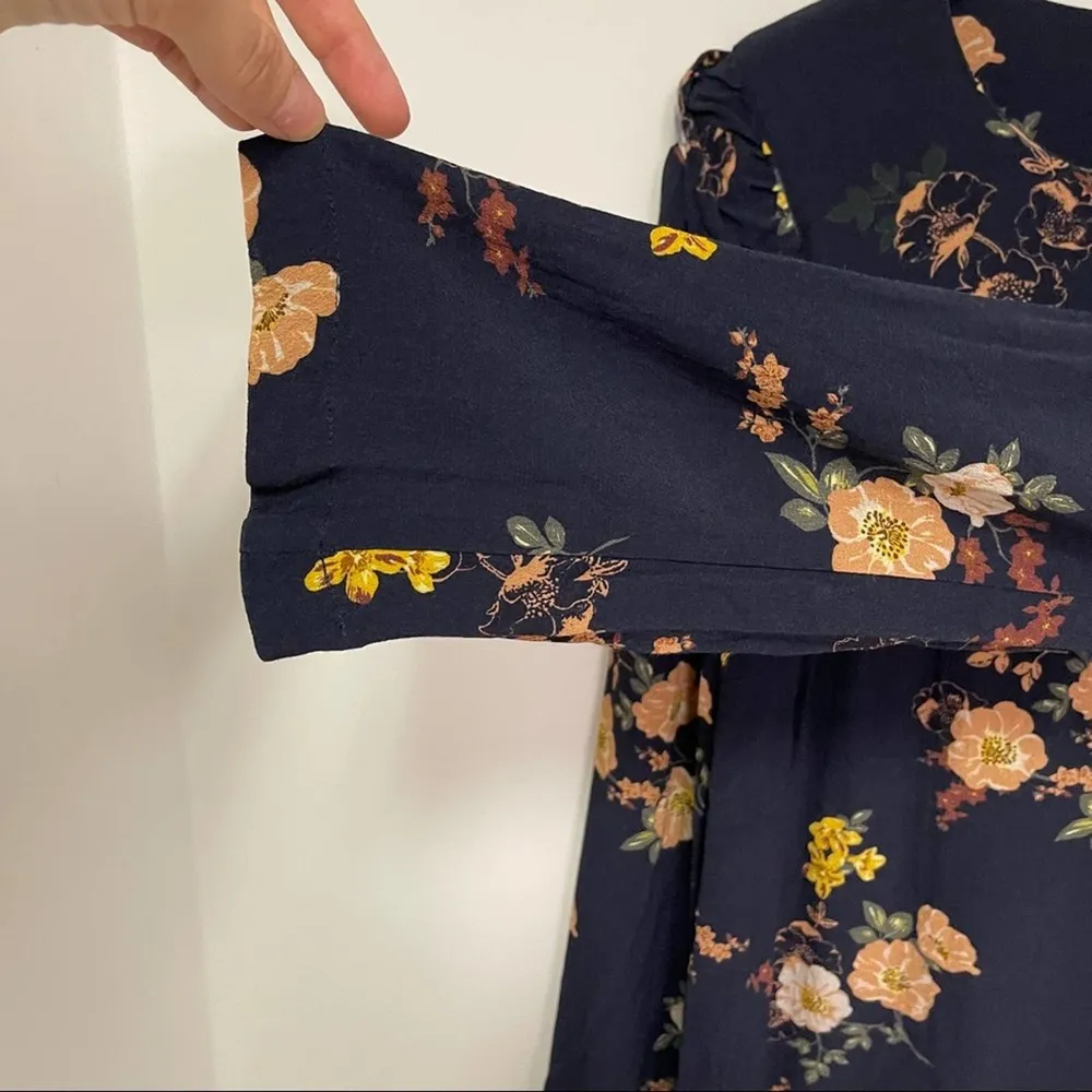 SANCTUARY Floral Print Navy Blouse Long Sleeve Business Casual Office Size Small - Image 5