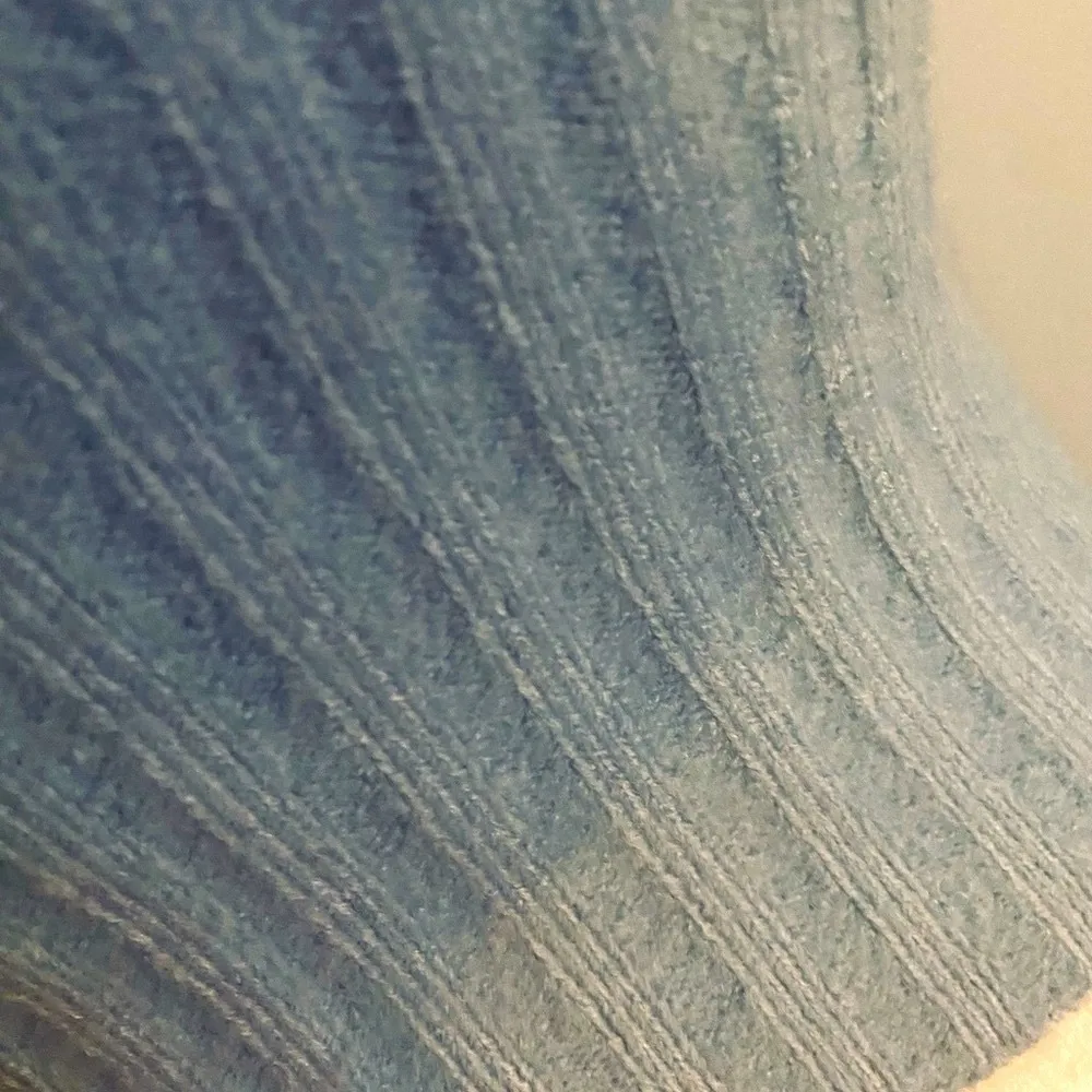 Powder Blue Ribbed Knit Halter Top by Hazel Moon Size M - Image 4