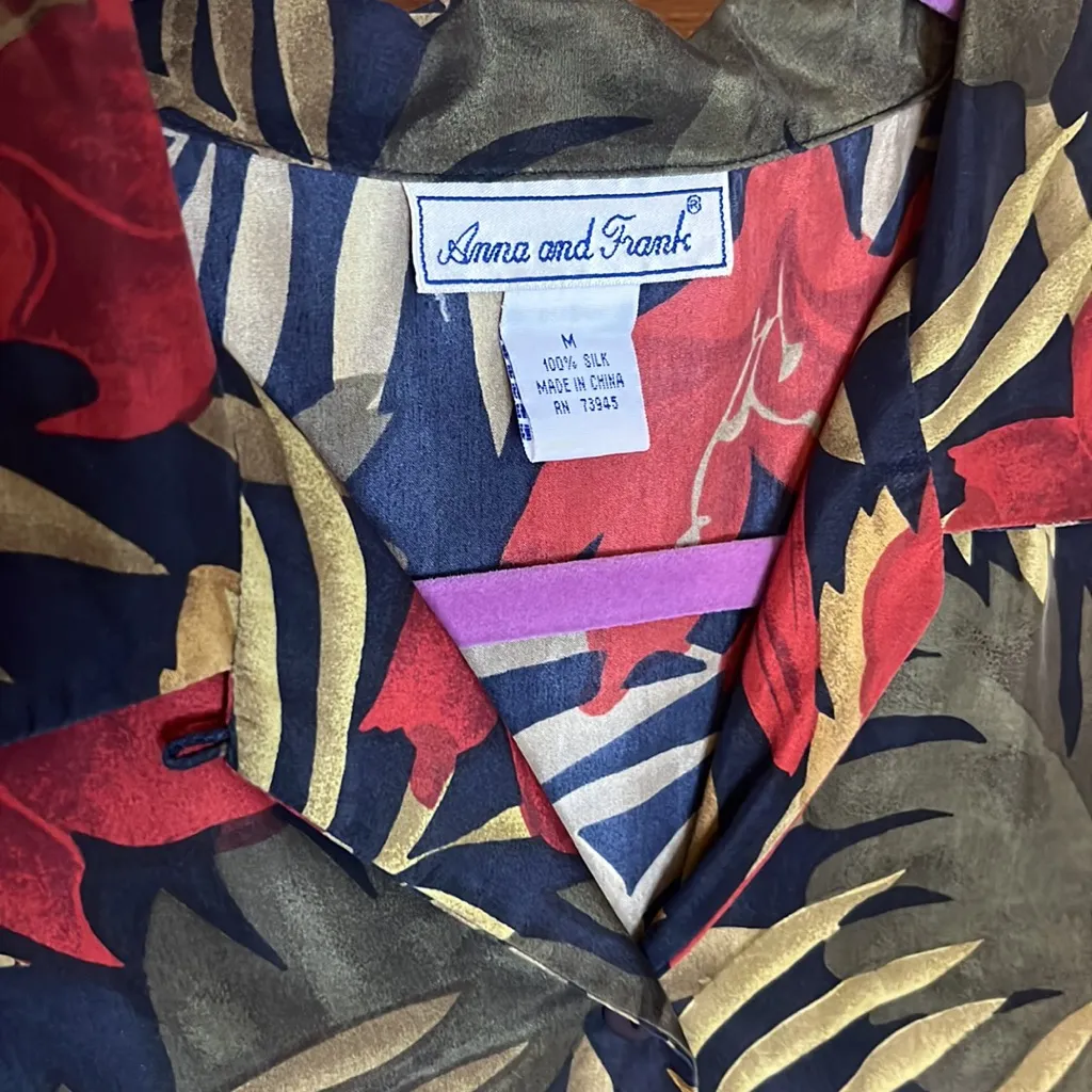 Vintage Anna & Frank 100% Silk Floral Blouse Button Collar Shirt Hawaiian Black Size M - Image 2