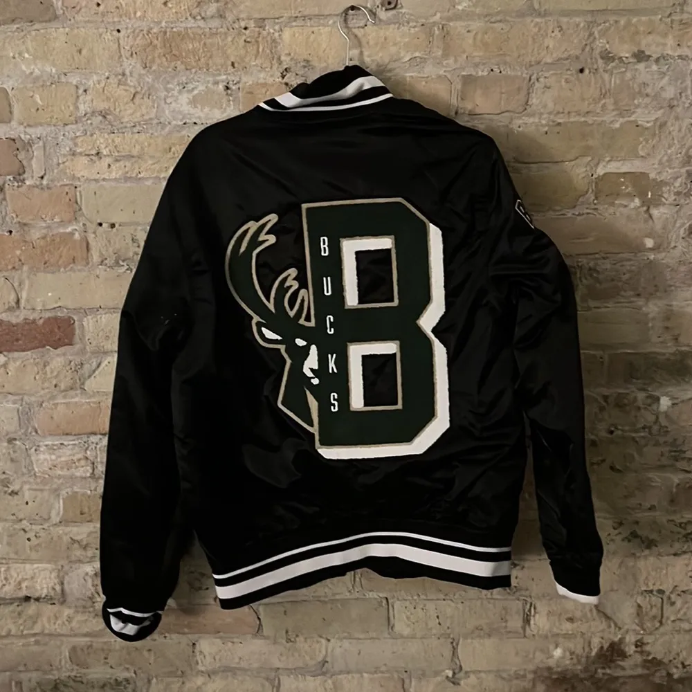 Milwaukee Bucks letterman jacket Black Size L - Image 2