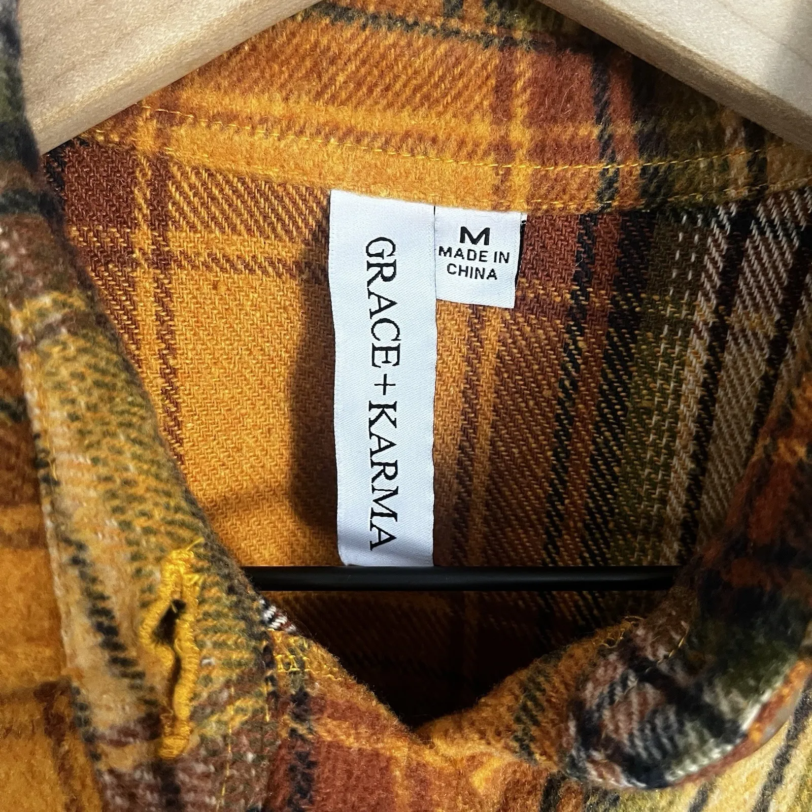 Grace + Karma Women's Medium Long Flannel Shacket Pockets Buttons Plaid Fall - Image 4