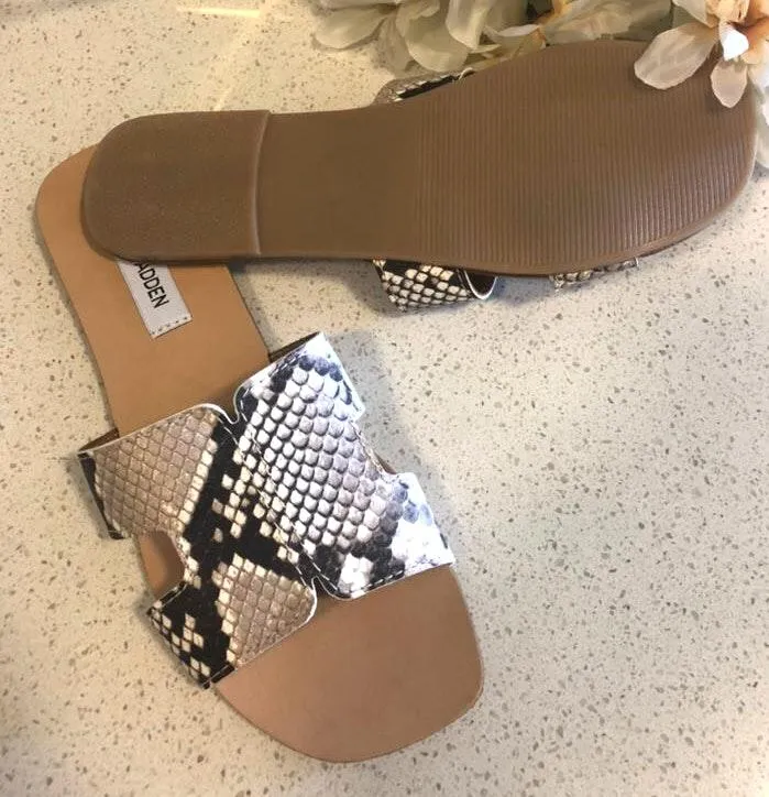 Steve Madden Sandals Size 7 - Image 4