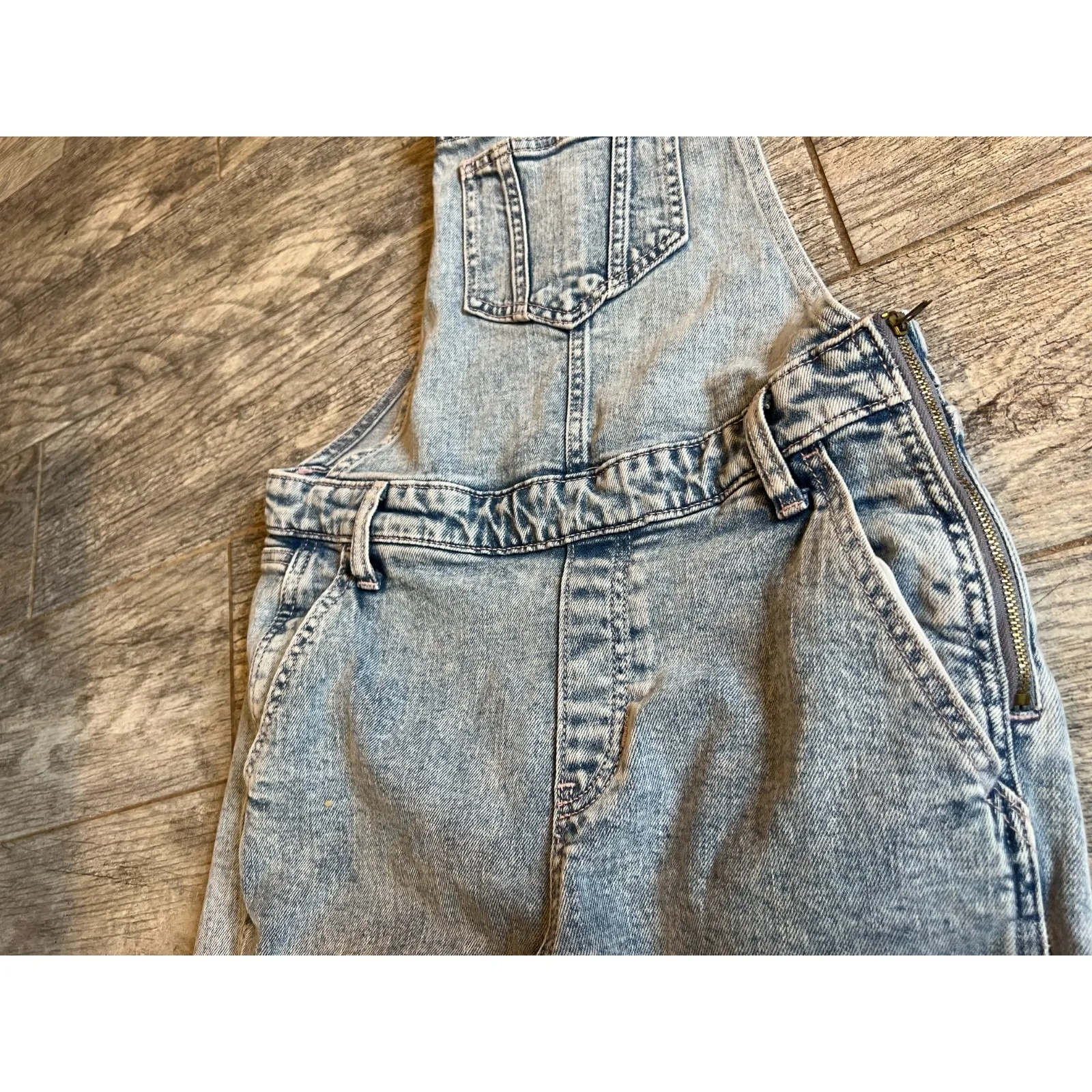 Old Navy Bib Overalls Size 4 Womens Denim Jeans Garden Cottagecore Y2K‎ Farmer - Image 11