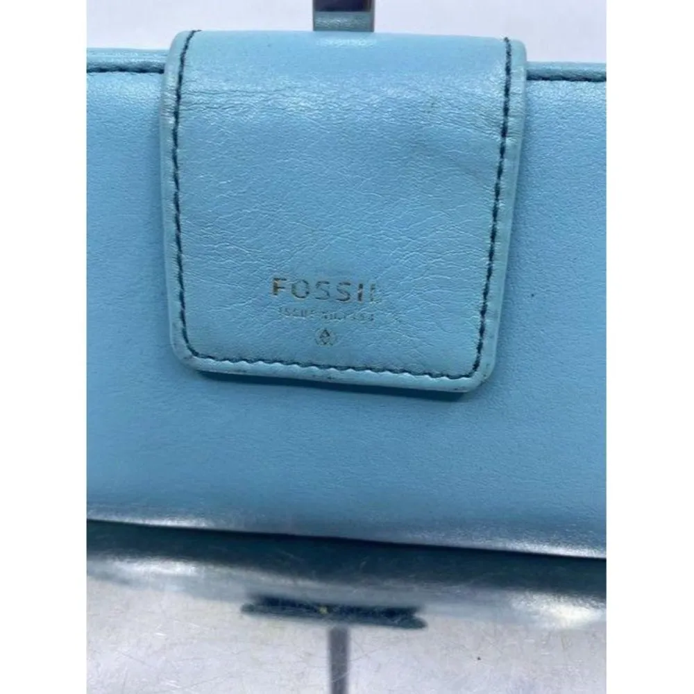 Fossil Blue Leather Large Card Id With Expandable - Image 2
