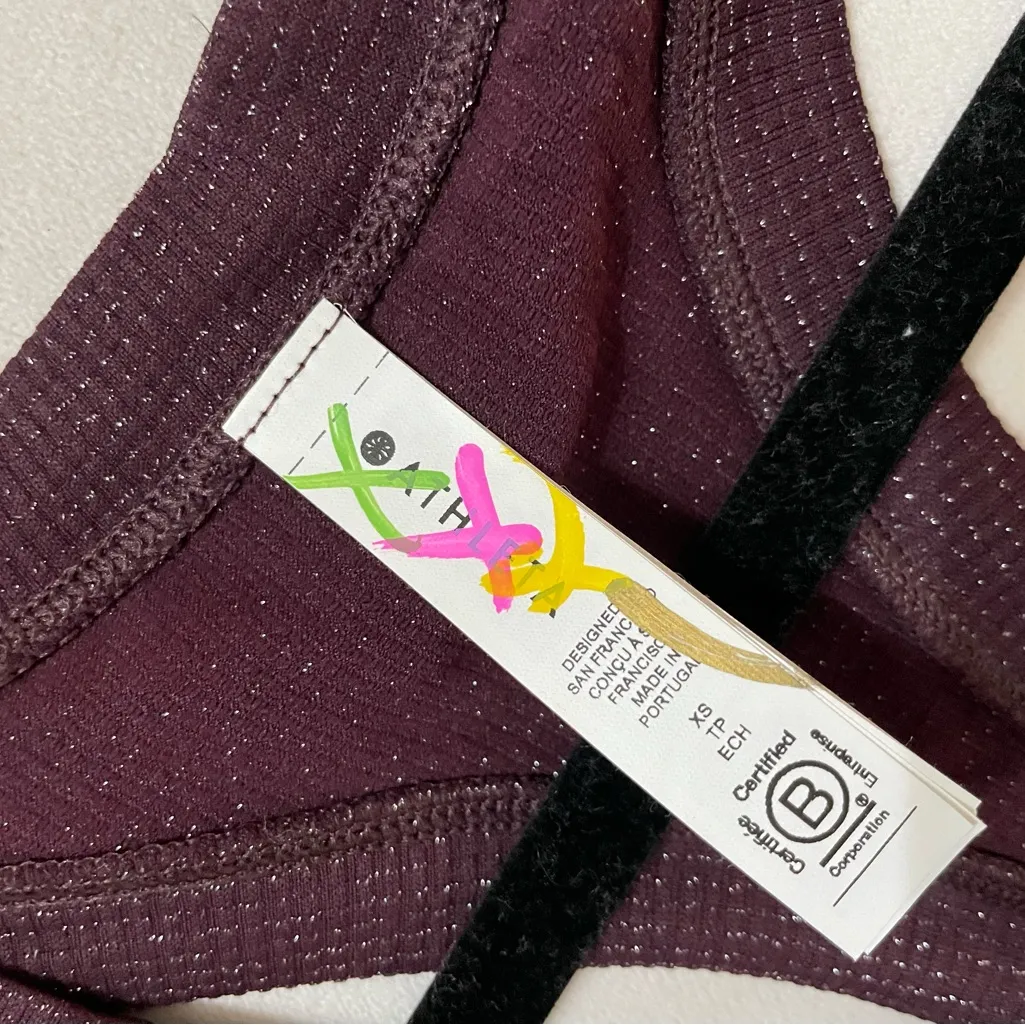 Athleta NWT Momentum Seamless Tank Top in a Cabernet Shine Color Size XS - Image 9
