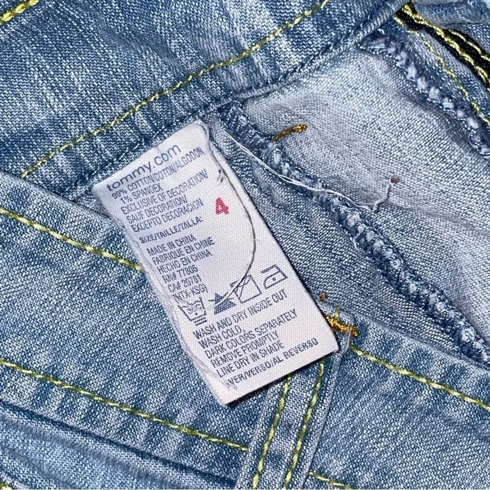 Y2K Tommy Hilfiger Jean Skirt Low Rise Lace Trim Size 4 Vintage 2000s - Image 8