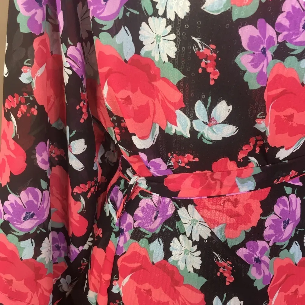 Flora by Flora Nikrooz sheer robe with tie floral black pink Large/X-Large - Image 6