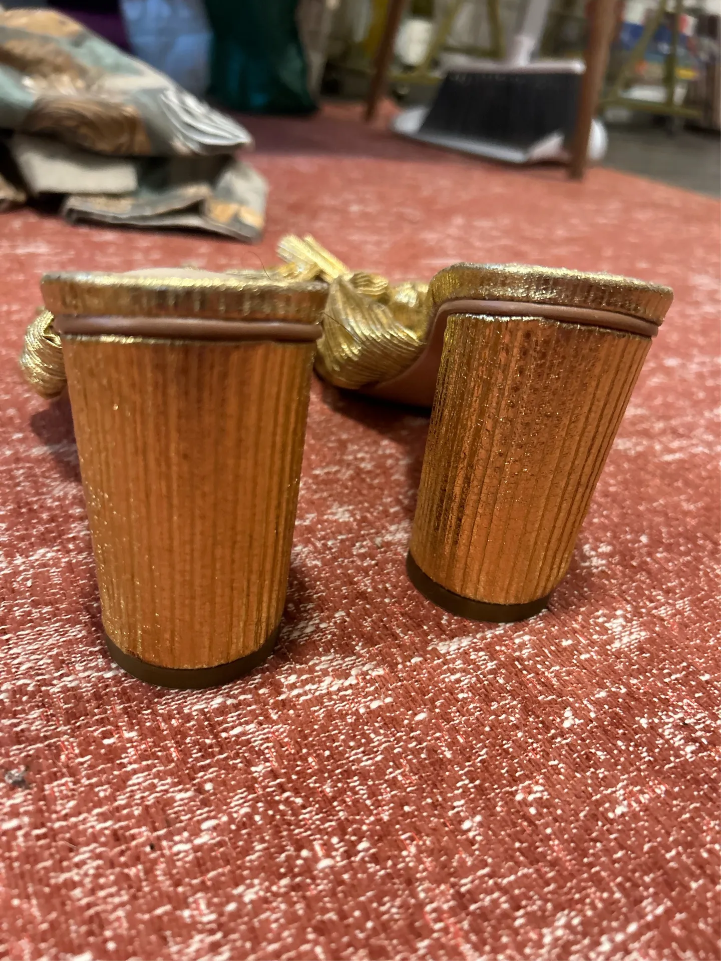 Gold heels Size 10 - Image 3