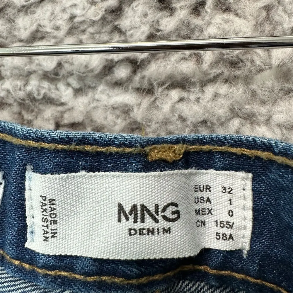 Y2K MNG Women's Straight Leg Jeans Size 1 High Rise 90s Grunge Vintage Americana - Image 3