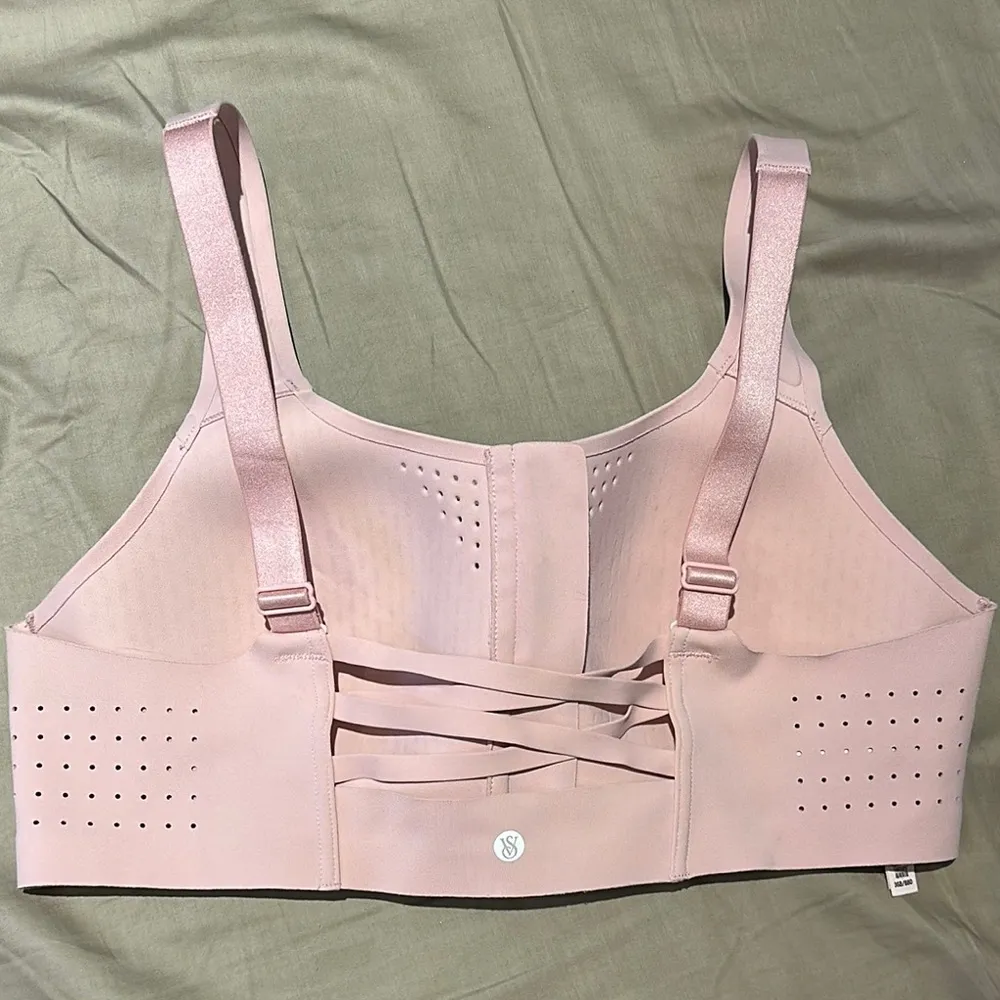 Victorias Secret Seamless Light Pink Zip-Front Sports Bra 36B high impact EUC - Image 2