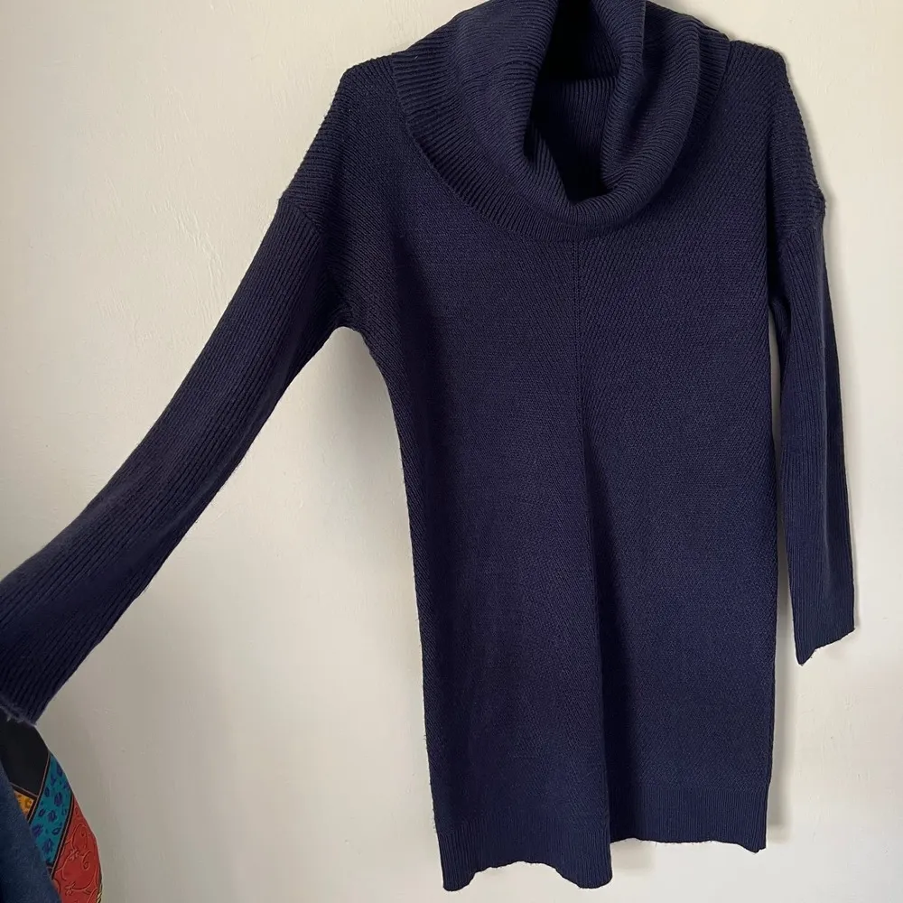 Lulu's Navy Blue Cowl Neck Long Sleeve Sweater Dress Size M - Image 4