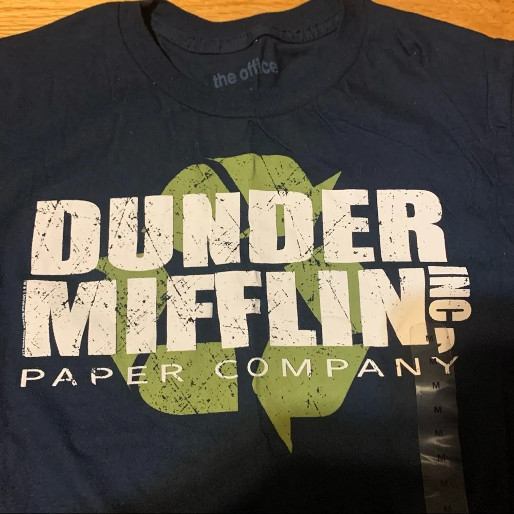 Dunder Mifflin Men’s Gap Navy Blue Medium T-Shirt with The Office Word Magnets - Image 2