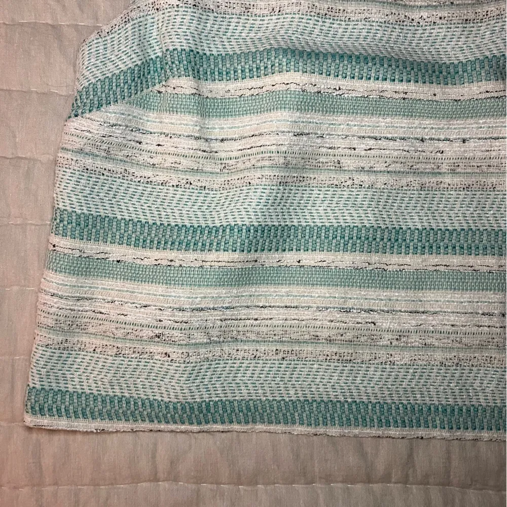 Katharine Barclay Green & White Tweed Cropped Sleeveless Blouse Size Medium - Image 6