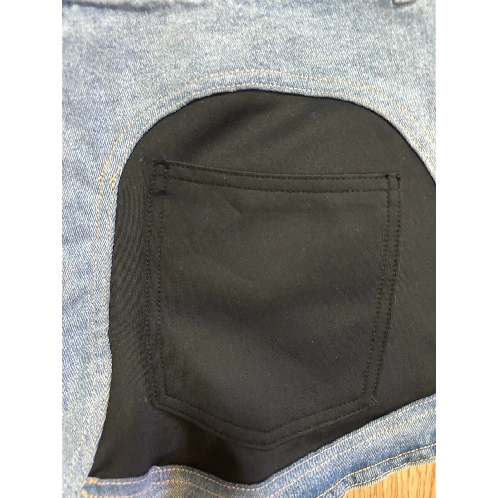 AKIRA Show Me What You Got Denim Mini By Shorts Size XL Jean With Black Pockets Blue - Image 4