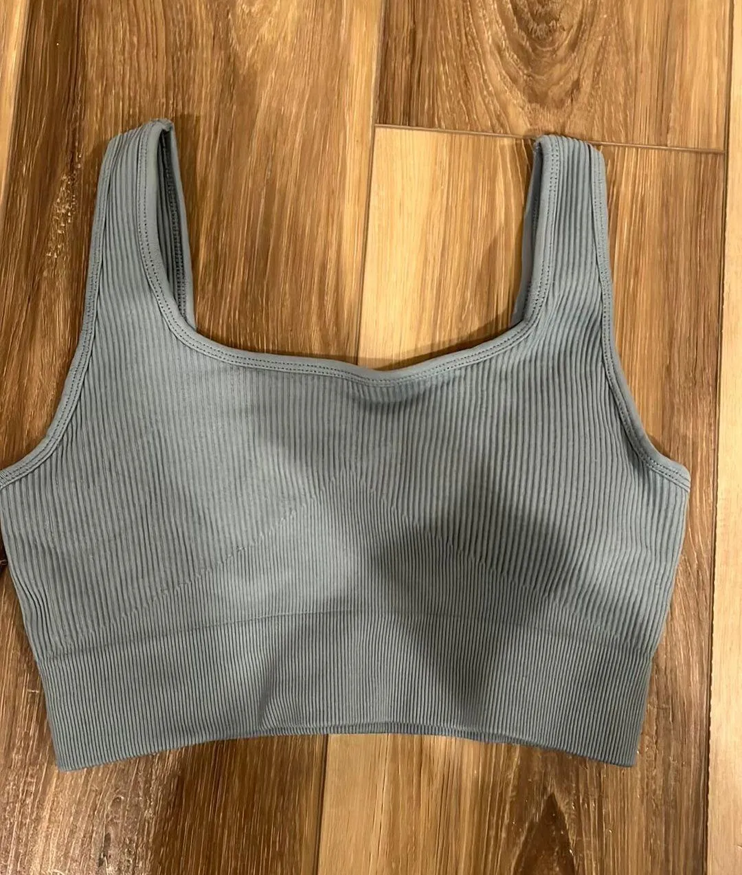 Amazon Workout Set - Image 2