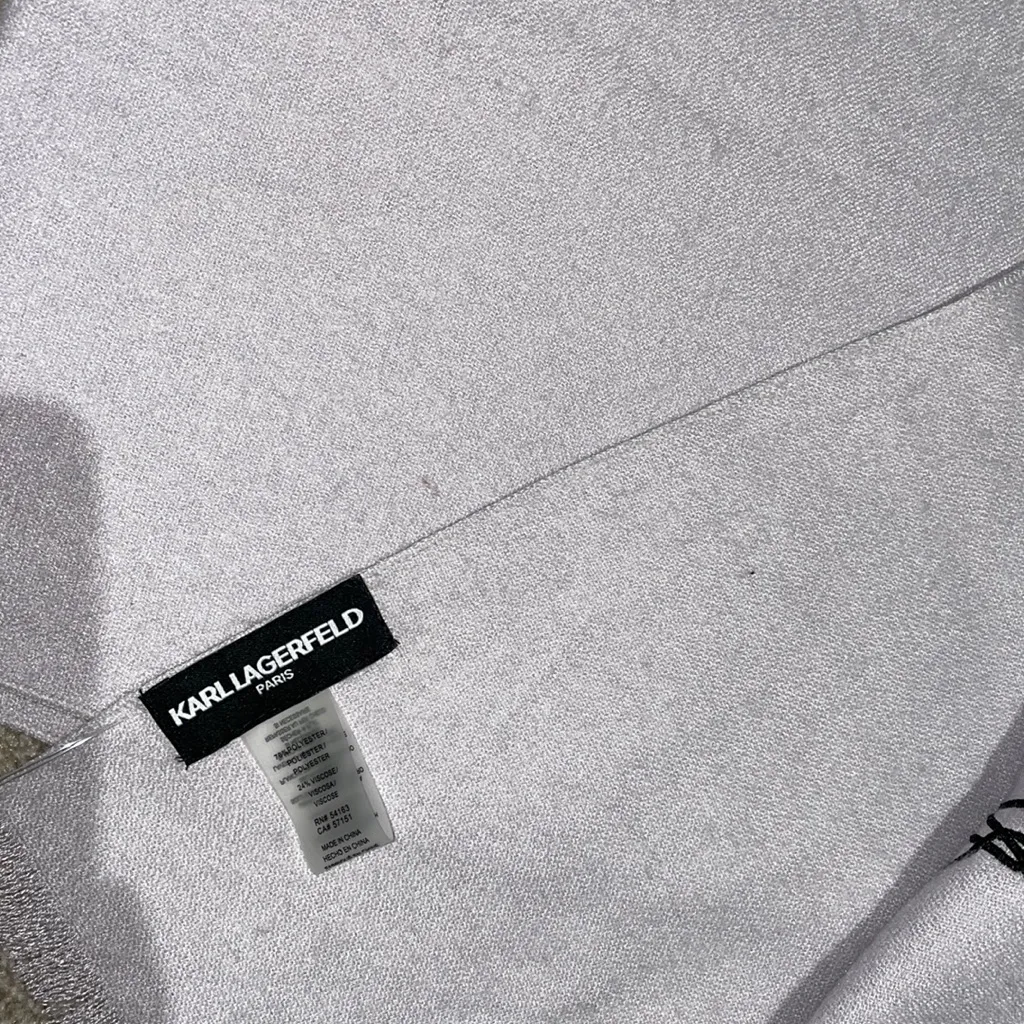 NWOT KARL LAGERFELD PARIS SEQUINS EMBROIDERED LOGO SUPER SOFT SCARF - Image 5