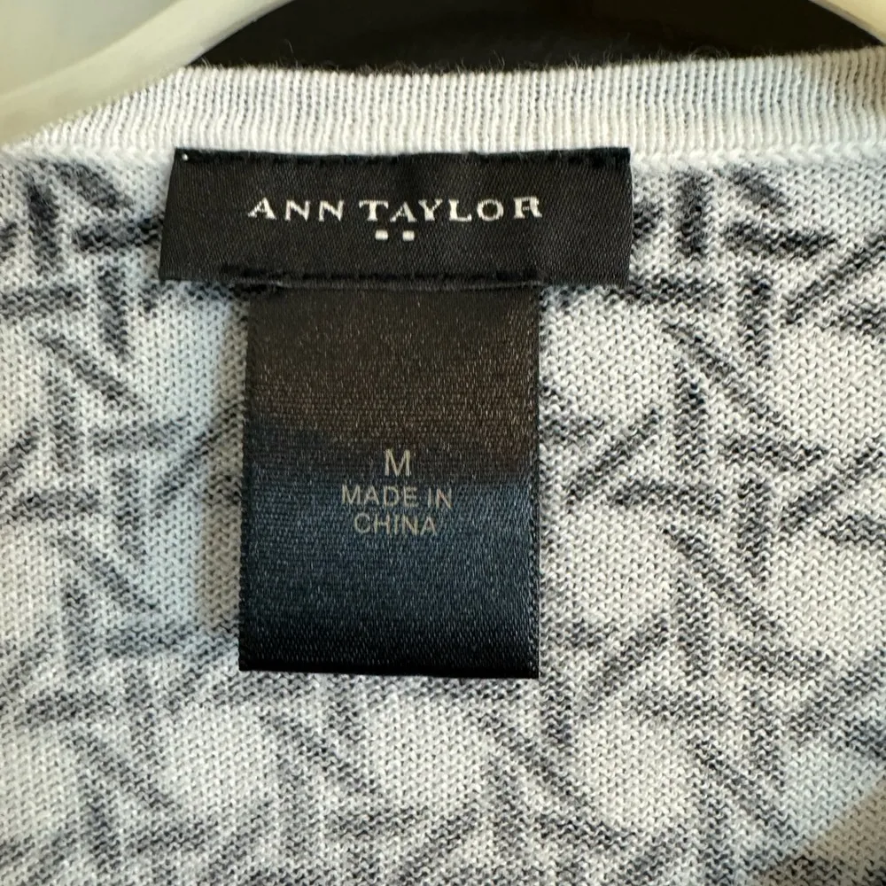 Ann Taylor cardigan - Image 2
