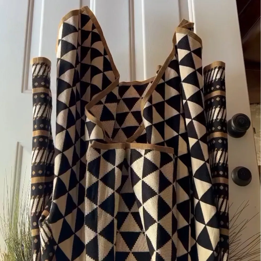 THML boho knit cardigan size small - Image 3