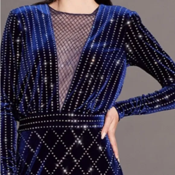 Tadashi Shoji Avi Rhinestone-embellished Velvet Gown. I - Image 3