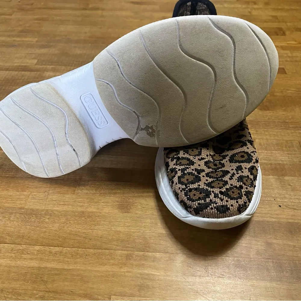 Guess Leopard Print Sneakers 8.5 - Image 6
