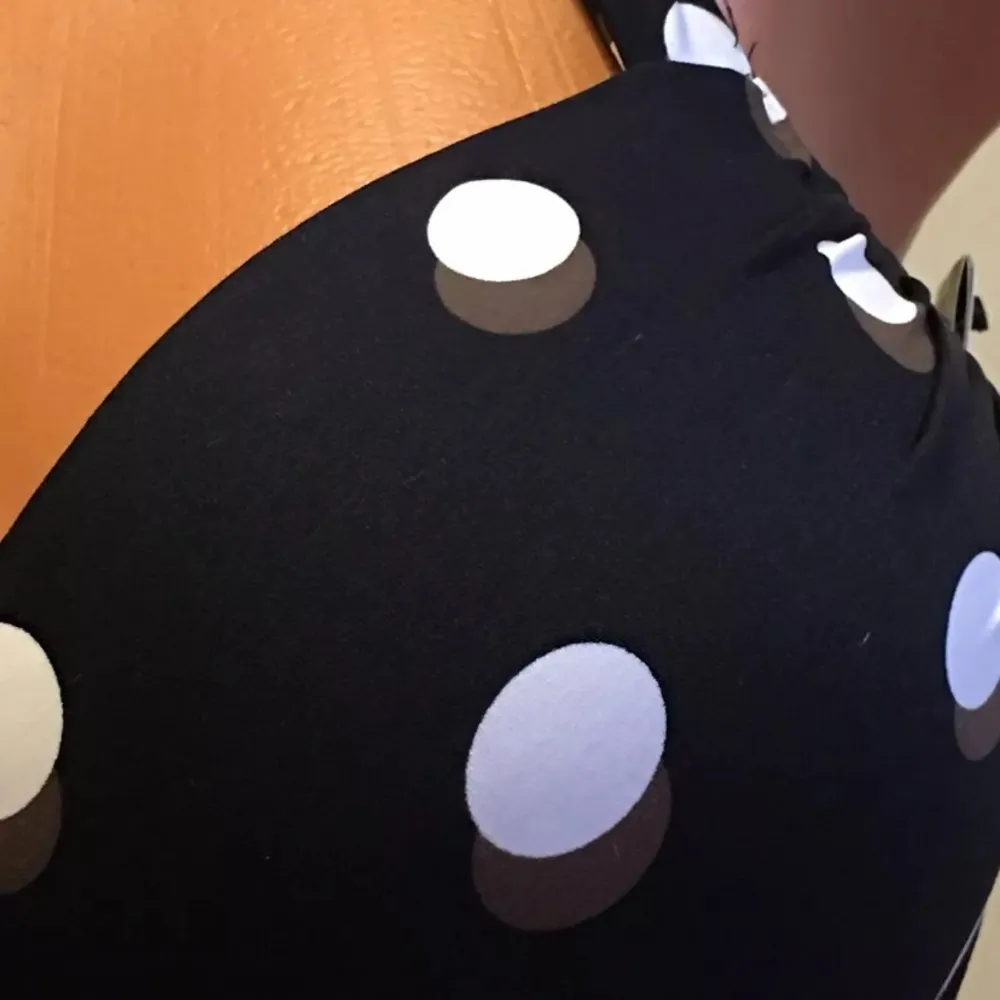 NWT  Push-Up Wire Bra Size Swim Top Size 36A/B 38A/B Cup Black - Image 3