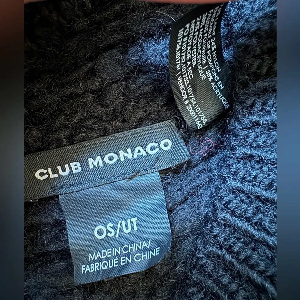 Club Monaco Wool Pom Pom Beanie Black - Image 3