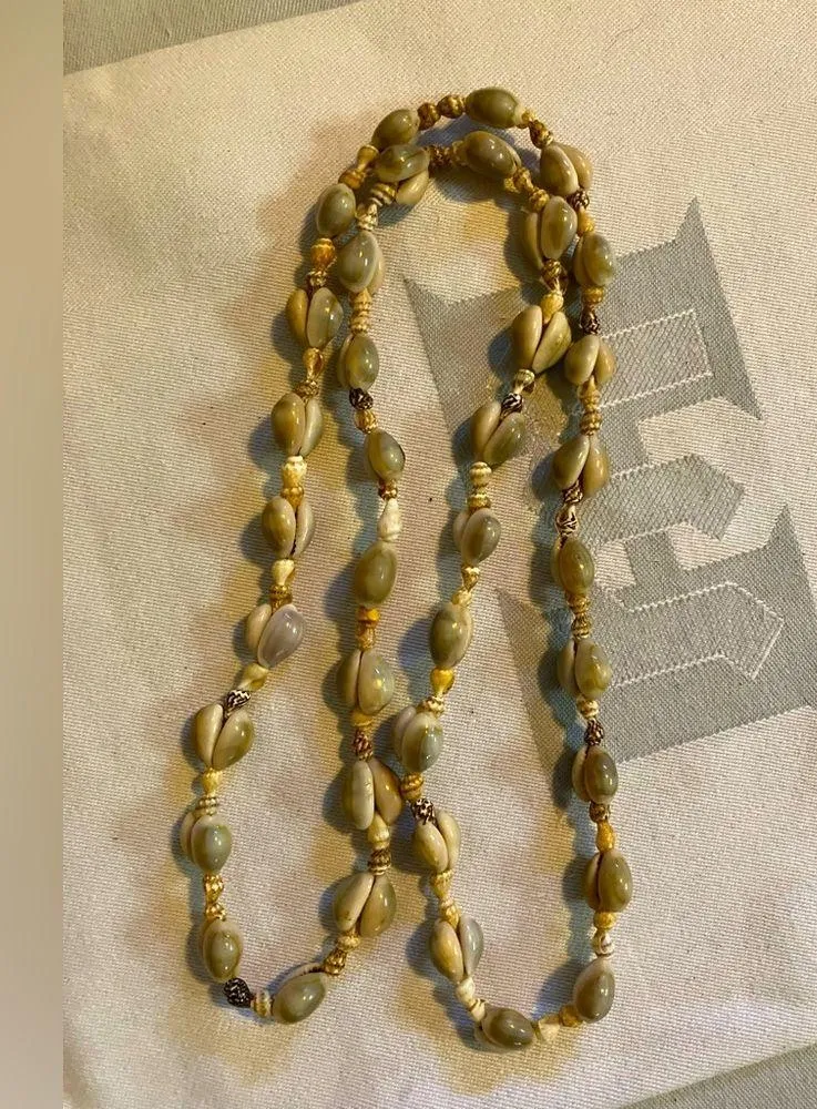 HAWAIIAN SEA SNAIL SHELL NECKLACE 34" - Image 3