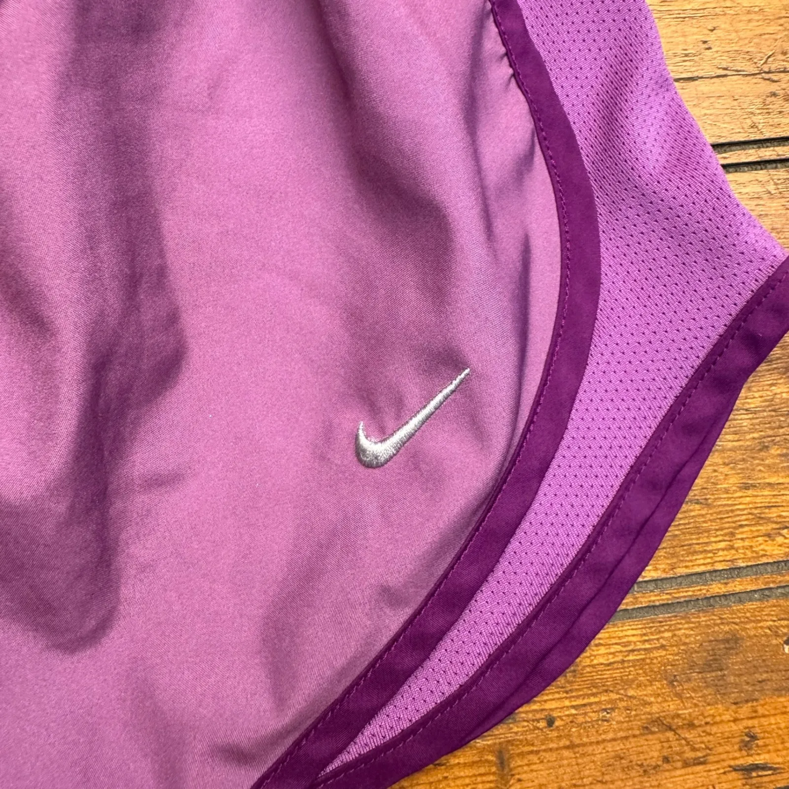 Nike Dri Fit Womens Running Shorts Lilac Purple Athletic Performance‎ XS - Image 2