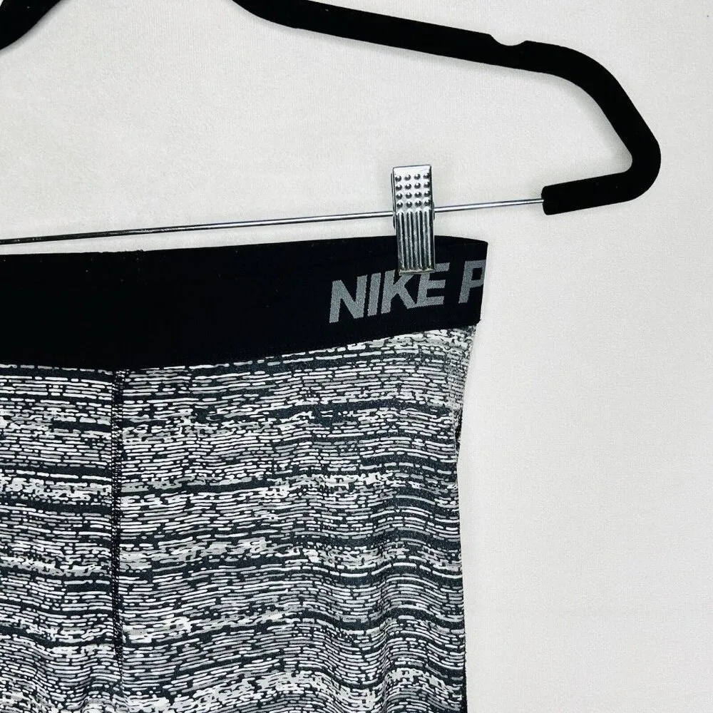 Nike Pro Dri-fit Womens Leggings Black White Gray Sz M (26x29) - Image 3