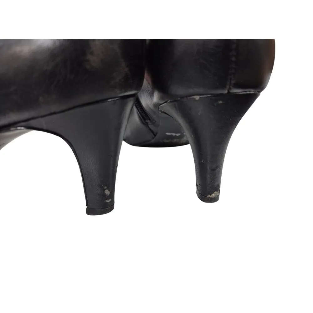 VTG Tahari Prinston Black Leather Bootie Ankle Boot Stud Design Inside Zip 9.5 - Image 7