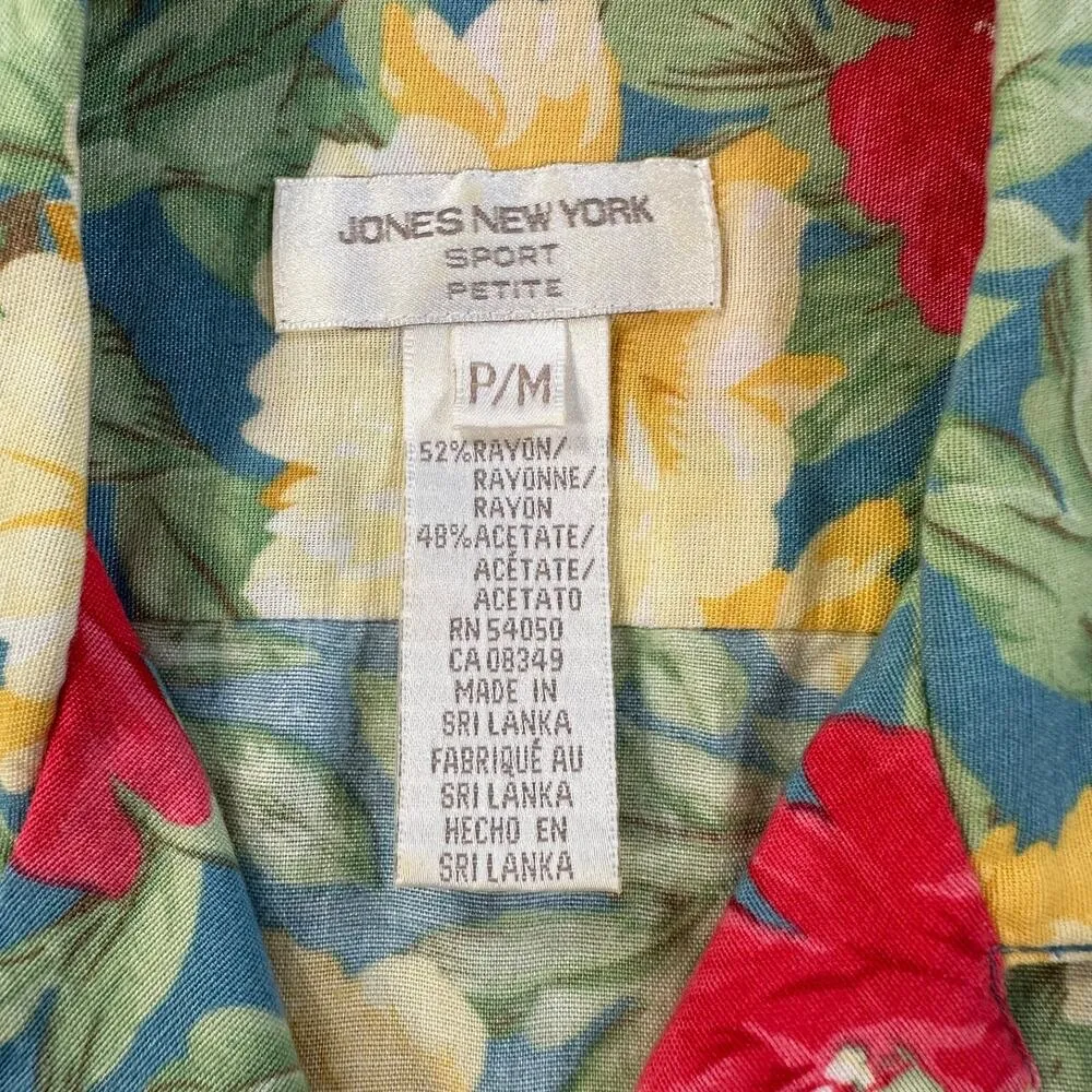Jones New York Vintage Floral Print Blouse Petite Medium Short Sleeve Red Blue - Image 4