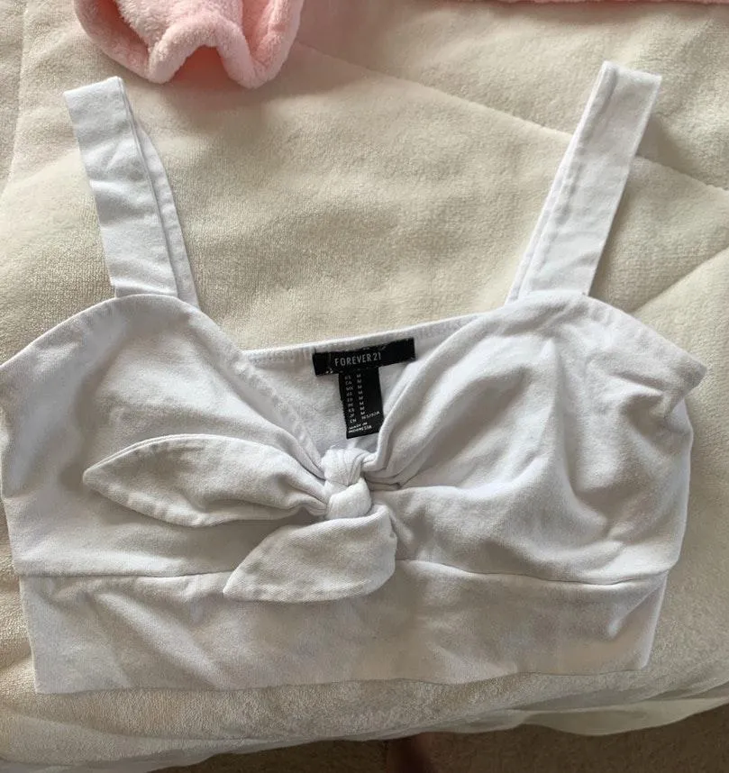 Forever 21 White Crop Top - Image 2