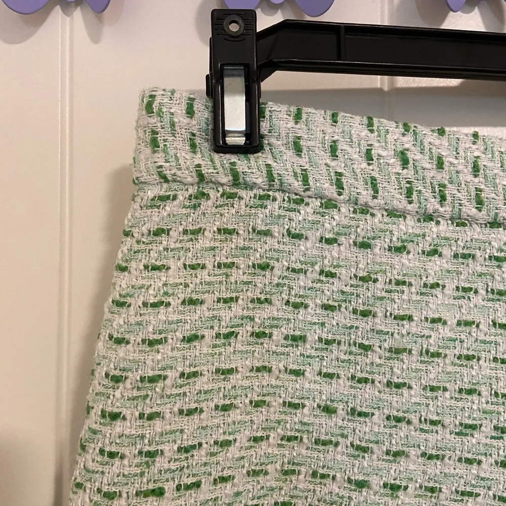 ZARA women’s green cream woven patterned zip up lined‎ miniskirt XS - Image 2