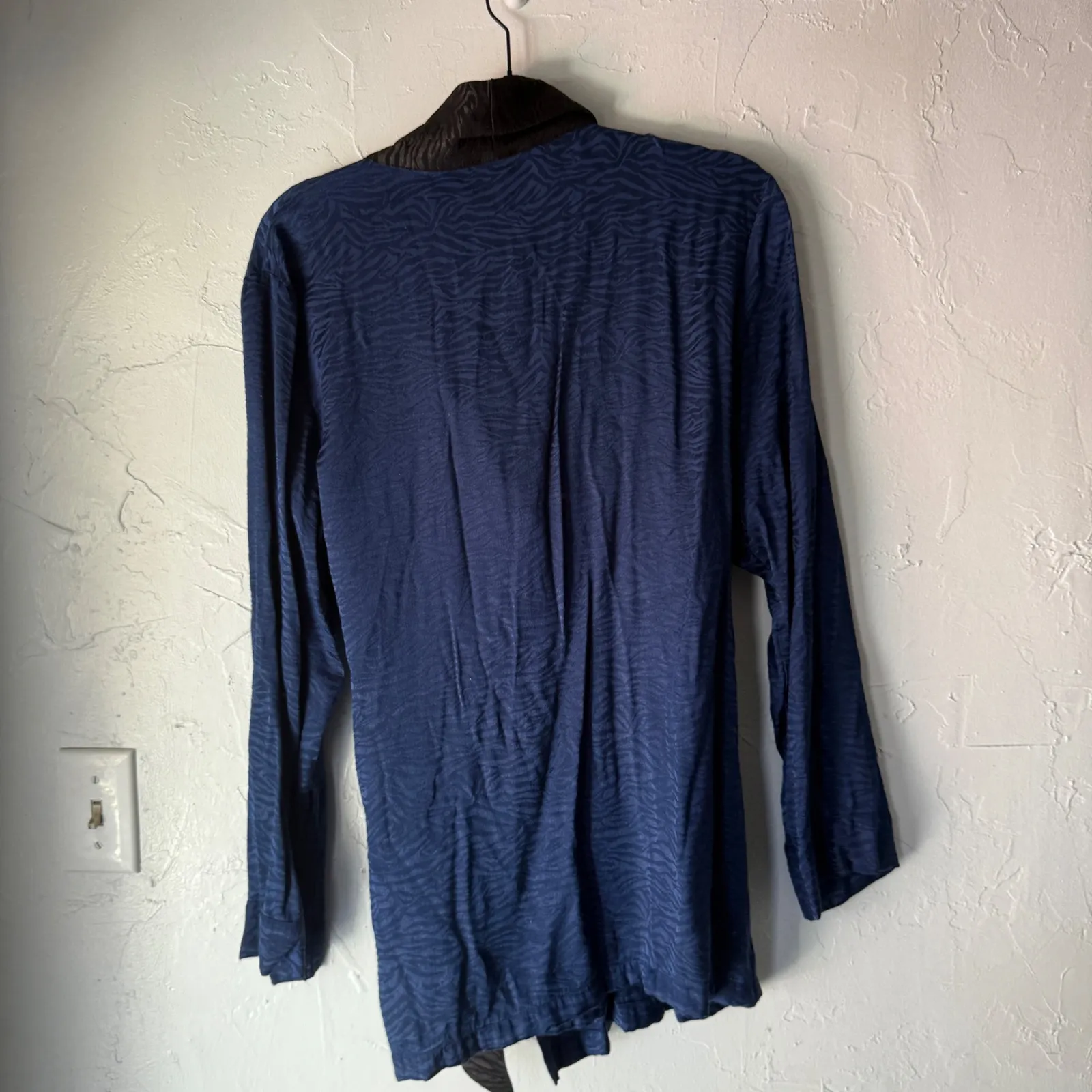 Victoria's Secret Blue Animal Print Kimono Robe M L Wrap Tie Luxury Loungewear‎ - Image 6