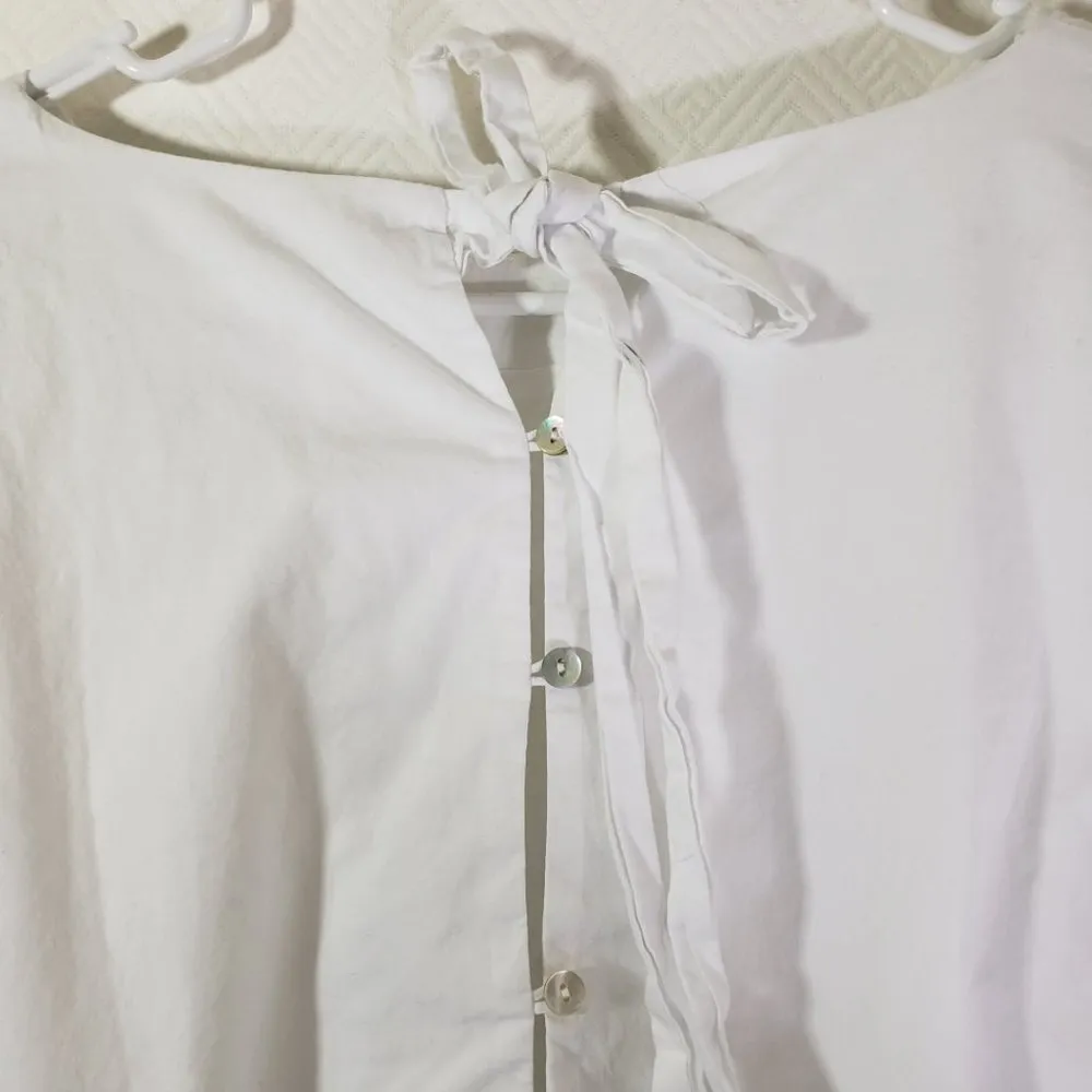 FREE PEOPLE XS White Blouse Bell Sleeves Button-Back Split Back - Image 10