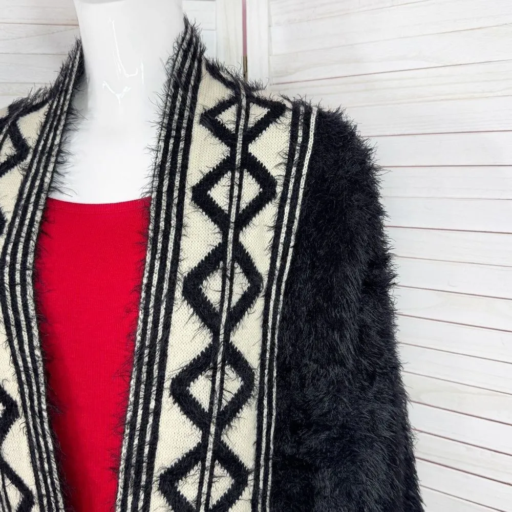 Kayla by Tally Taylor Fuzzy Knit Fringe Hem Boho Cardigan Sweater Black Small - Image 5