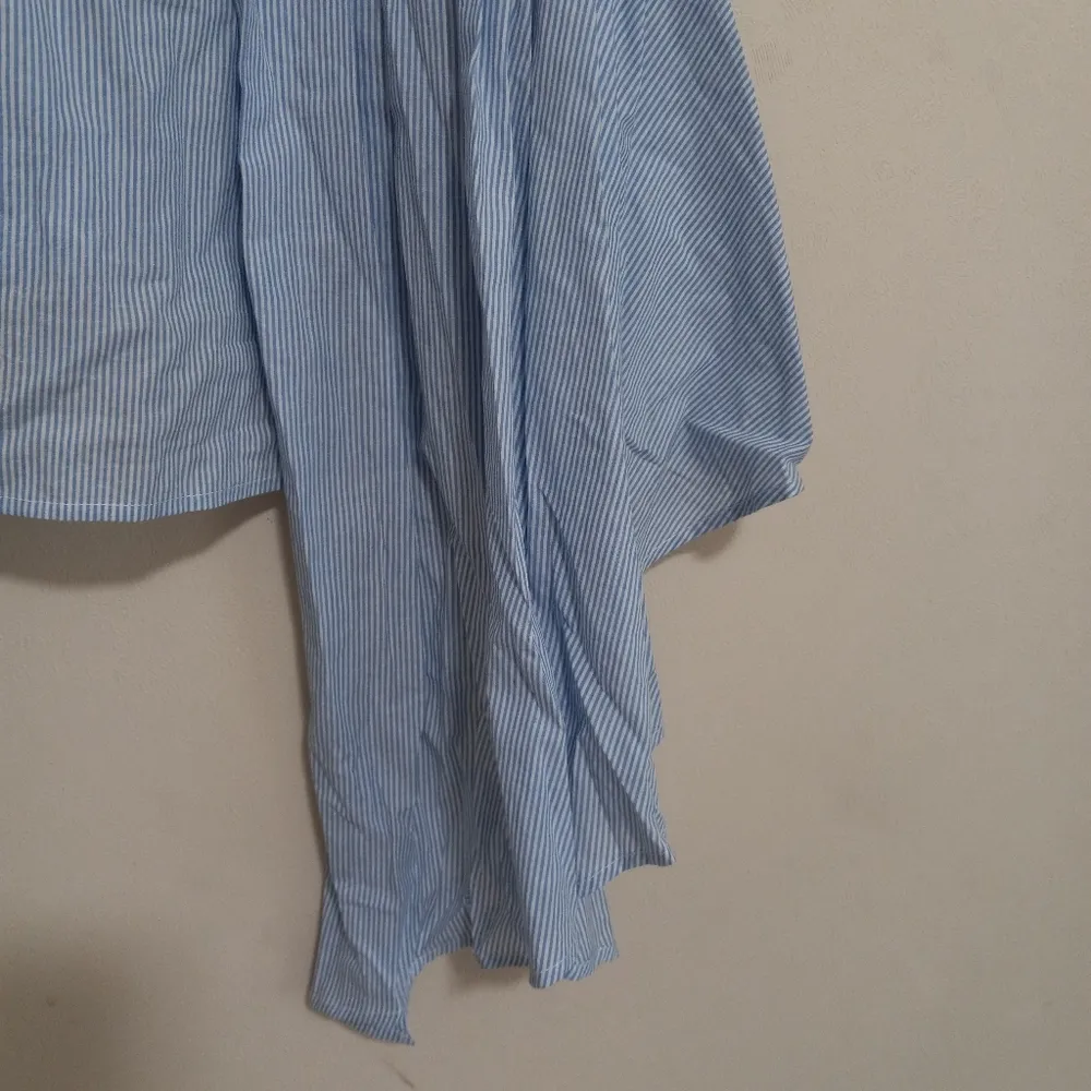 V Christina L Cotton Sleeveless Pinstriped Crochet Applique Side Sash Summer Top Red Size L - Image 4