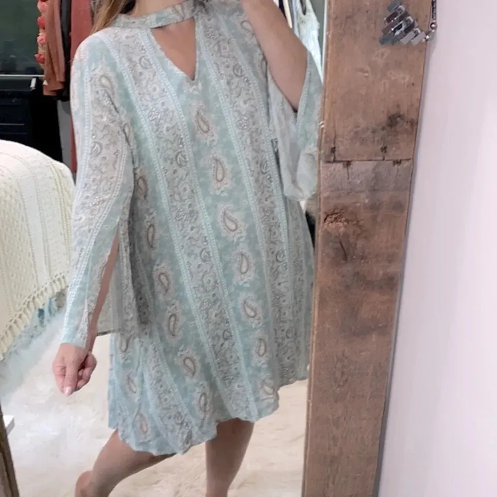 Andree by unit paisley floral dress size large - Image 5