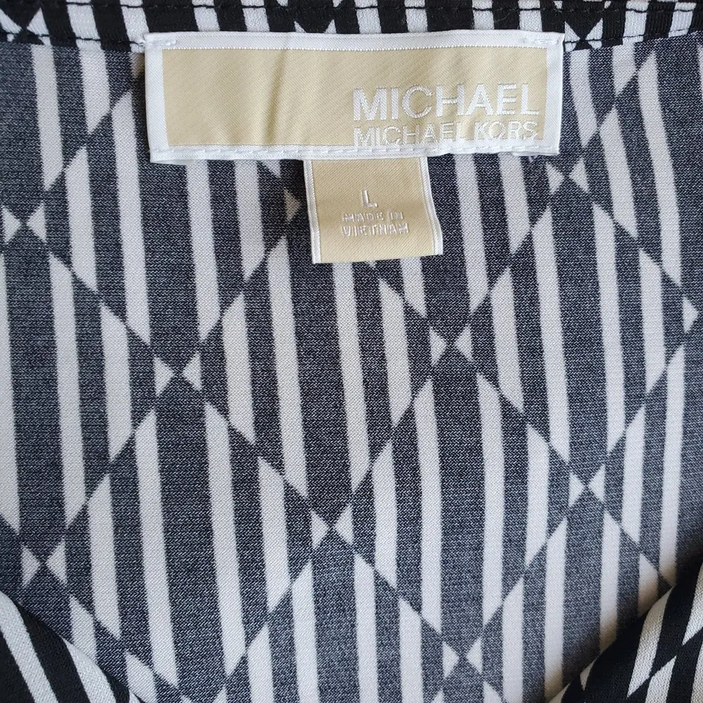 𝅺MICHAEL Michael Kors Large black white Faux Wrap Tulip Dress Logo O-Ring… - Image 3