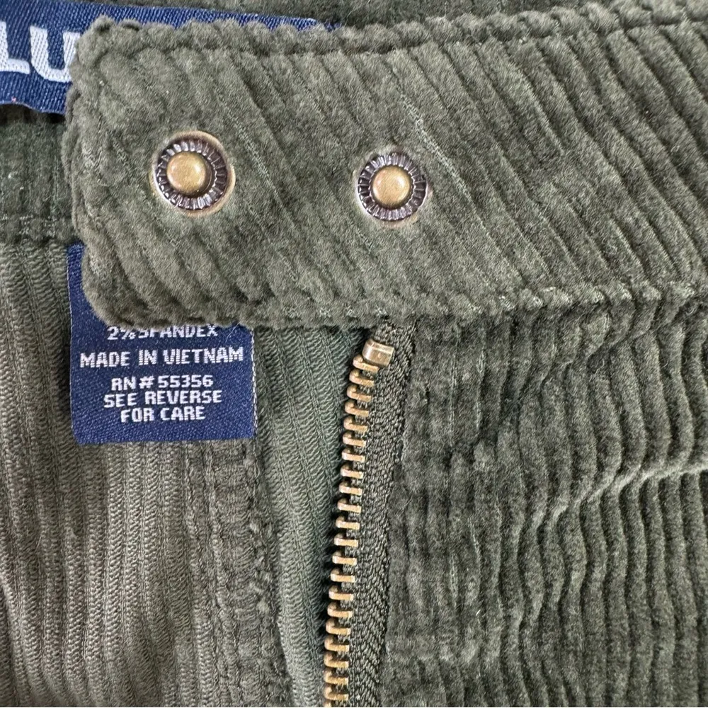 Blue Spice Olive Green Corduroy Zip Front Mini Skirt Cotton Spandex Size 11 - Image 6