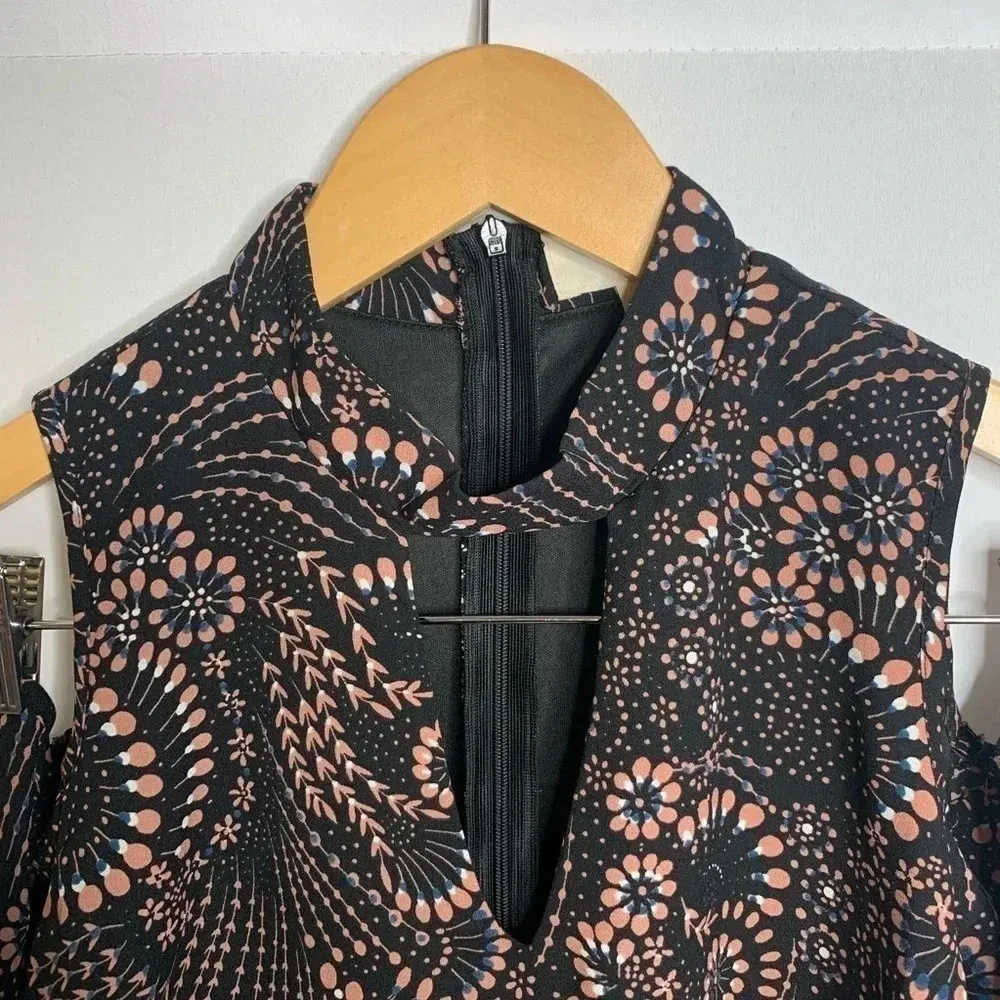 Everly Cold Shoulder Mock Neck Long Sleeve Dress Small - Image 4