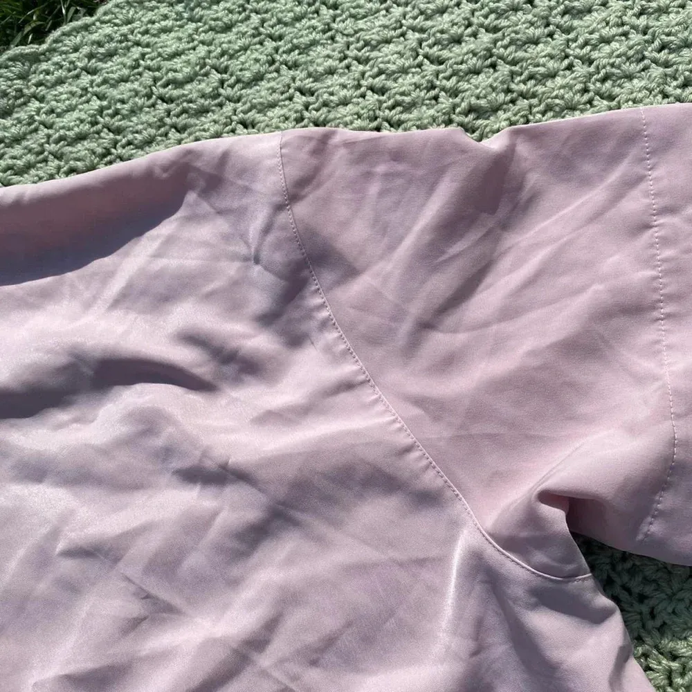 K.C. Studio Two piece light pink set
Women’s size 14 - Image 4