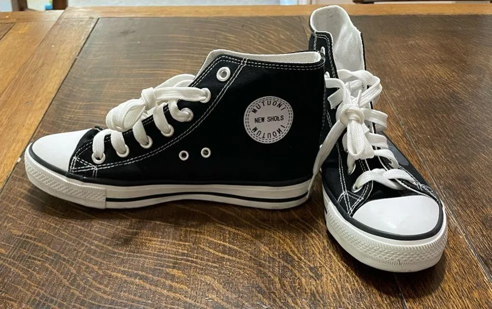 The Avengers High Top Sneakers Black Size 10 - Image 5